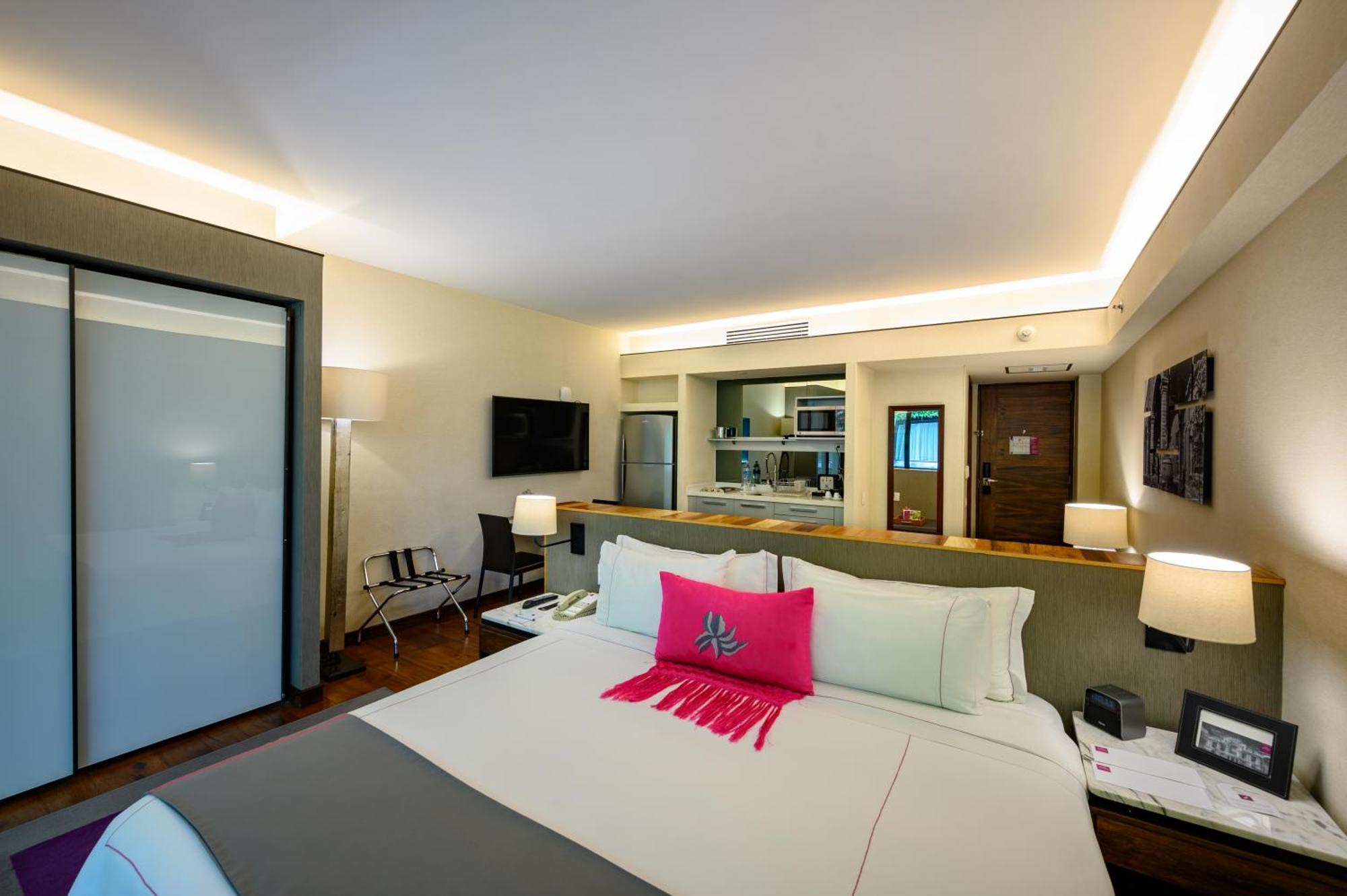 Las Suites Campos Eliseos Mexico by Eksteriør bilde